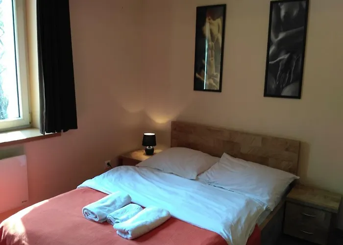 Akt Studio City Centre
